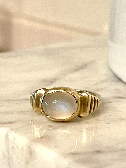 Stunning 14k Gold  with Moonstone Ring